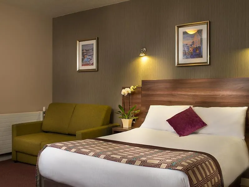Leonardo Hotel Dublin Christchurch - Formerly Jurys Inn