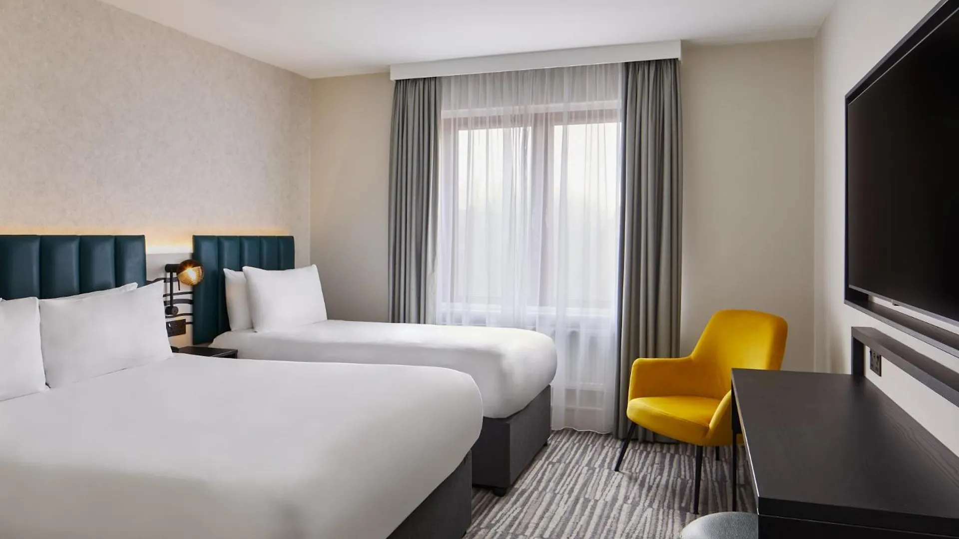 Leonardo Hotel Dublin Christchurch - Formerly Jurys Inn