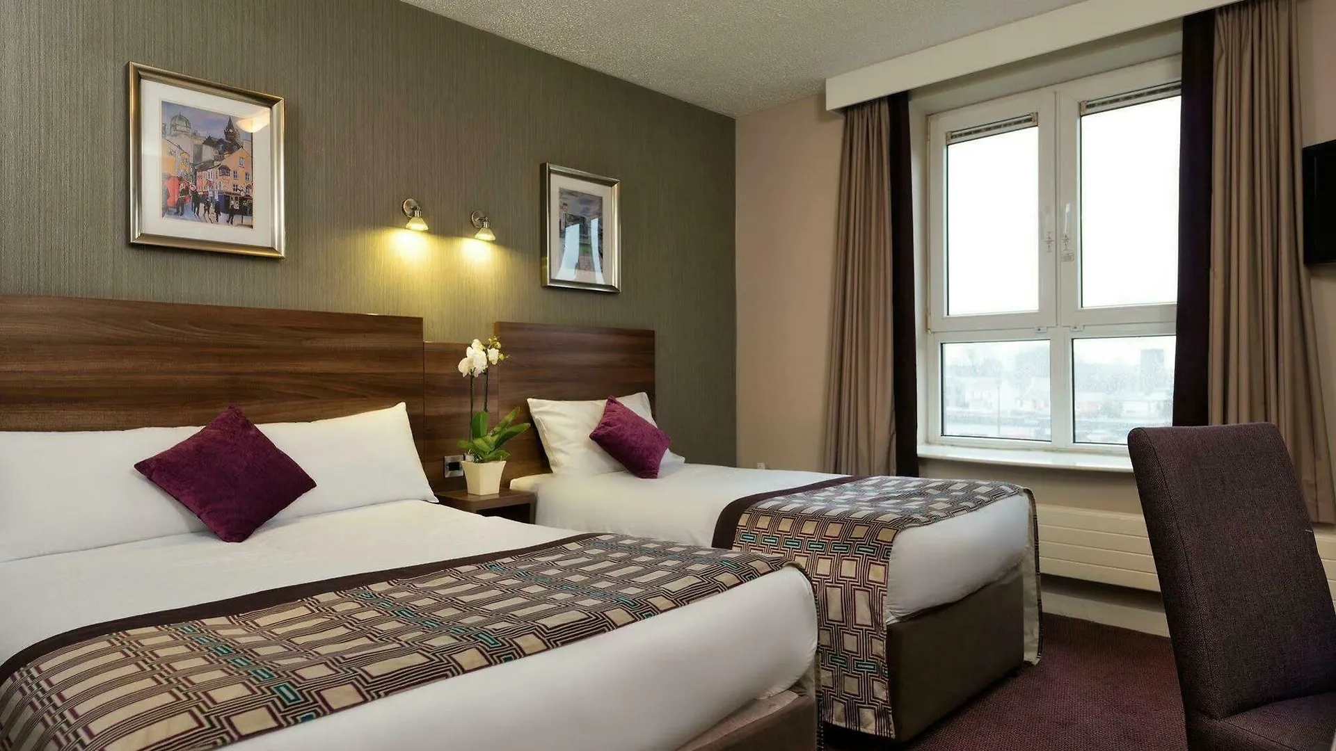 Leonardo Hotel Dublin Christchurch - Formerly Jurys Inn