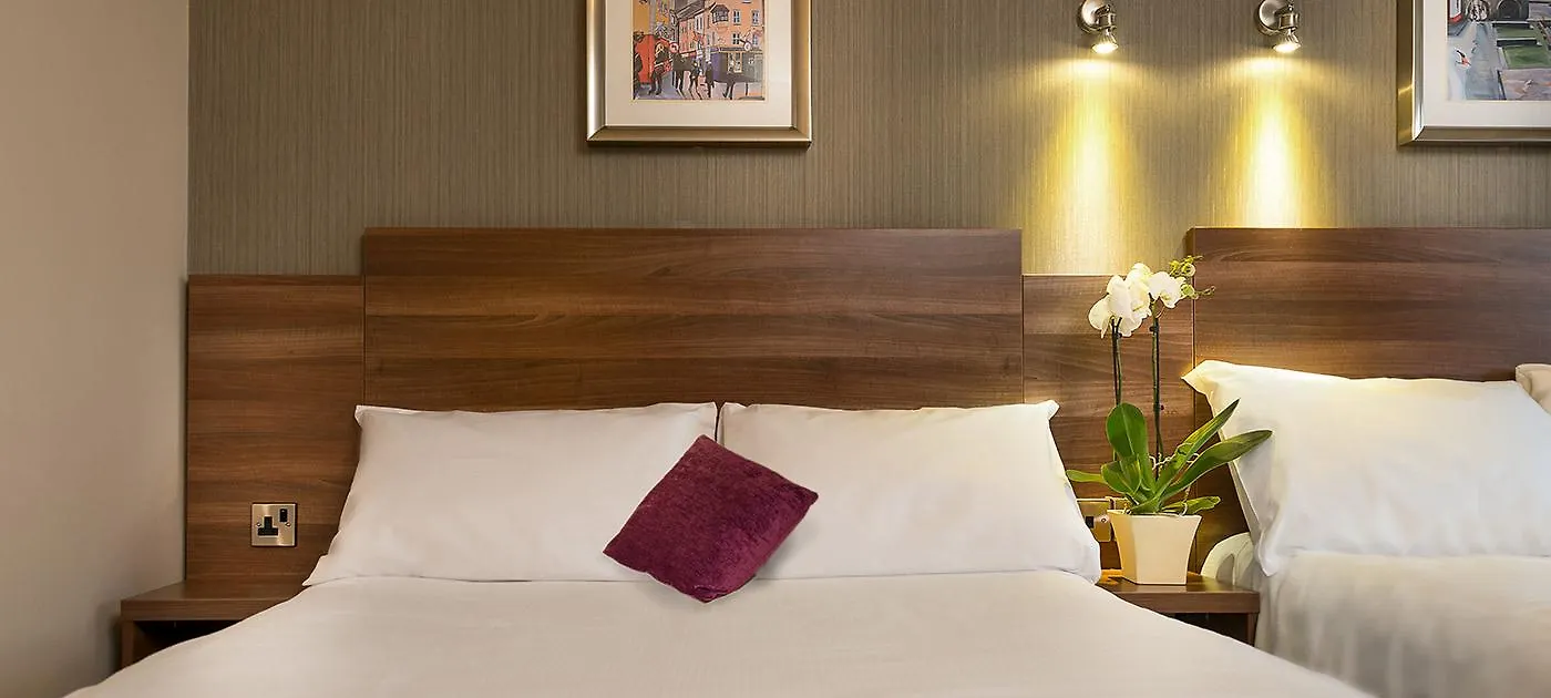 Leonardo Hotel Dublin Christchurch - Formerly Jurys Inn