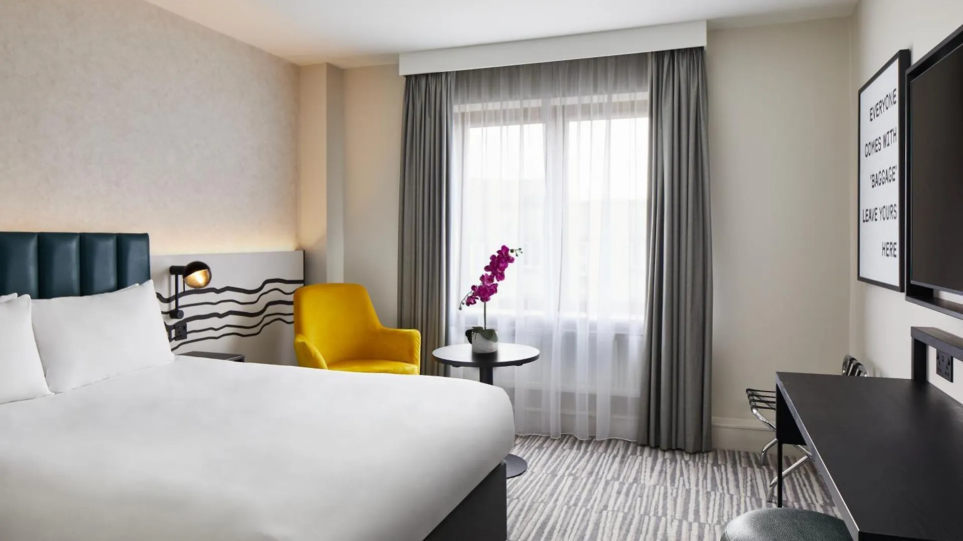 Leonardo Hotel Dublin Christchurch - Formerly Jurys Inn Ireland