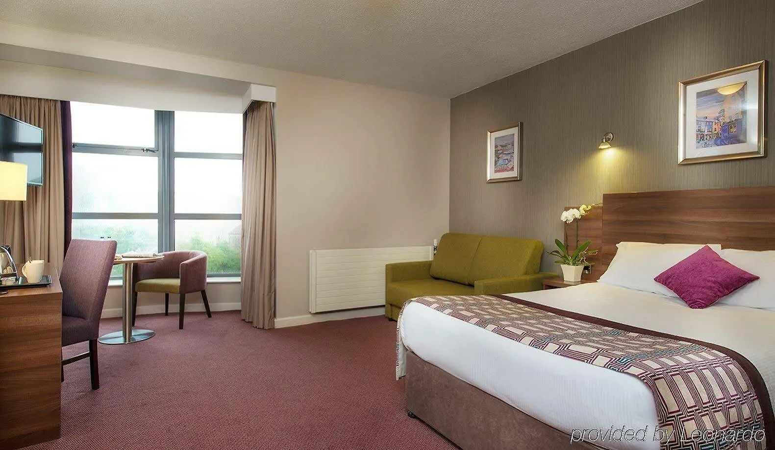 Leonardo Hotel Dublin Christchurch - Formerly Jurys Inn